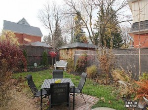 Photo of yard from sales listing